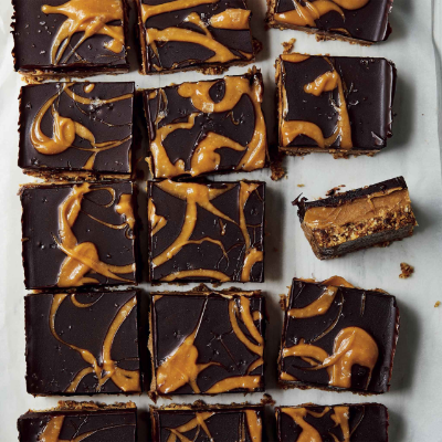 fearne-cottons-spiced-chocolate-cashew-squares