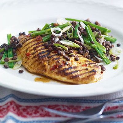 Griddled chicken with a lemony lentil and green bean salad