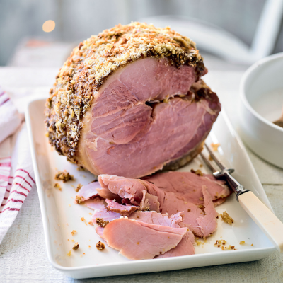 Julskinka festive crumbed ham recipe | Waitrose